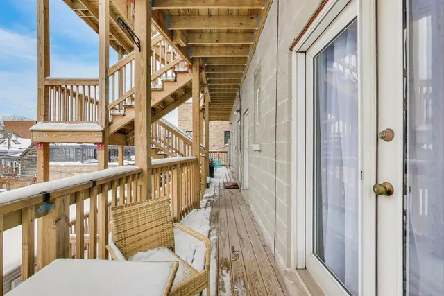 $599,000 | 3616 North Janssen Avenue, Unit 2S, Chicago, IL 60613