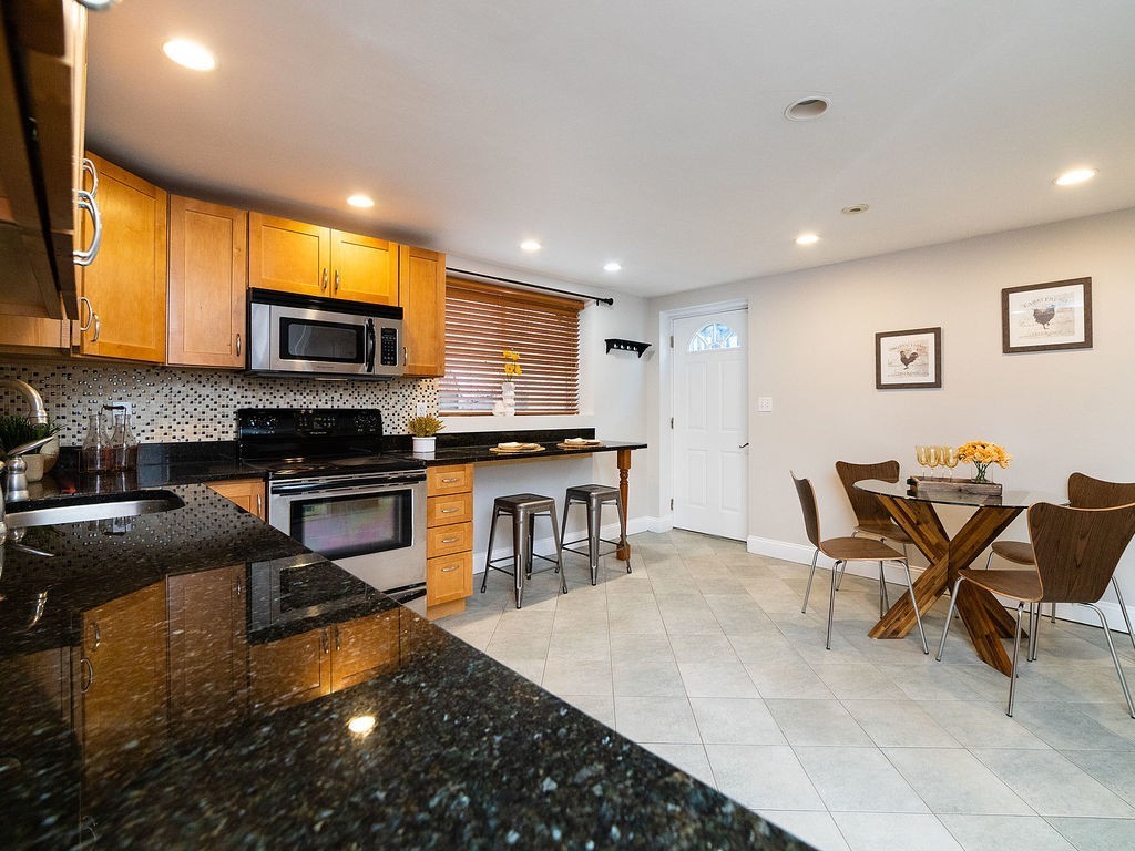 39 Franklin Street, Unit 1 Somerville, MA 02145 - Photo 6 of 13