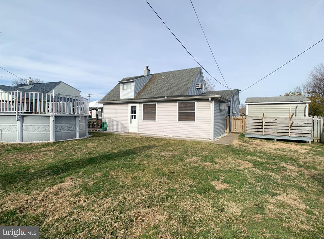 31 Honey Locust Road Levittown, PA 19056 - Photo 36 of 39 Gallery Image 36