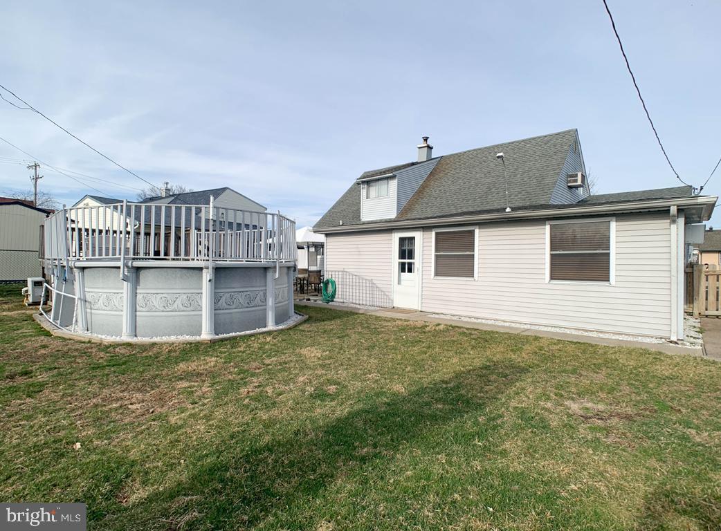 31 Honey Locust Road Levittown, PA 19056 - Photo 37 of 39 Gallery Image 37