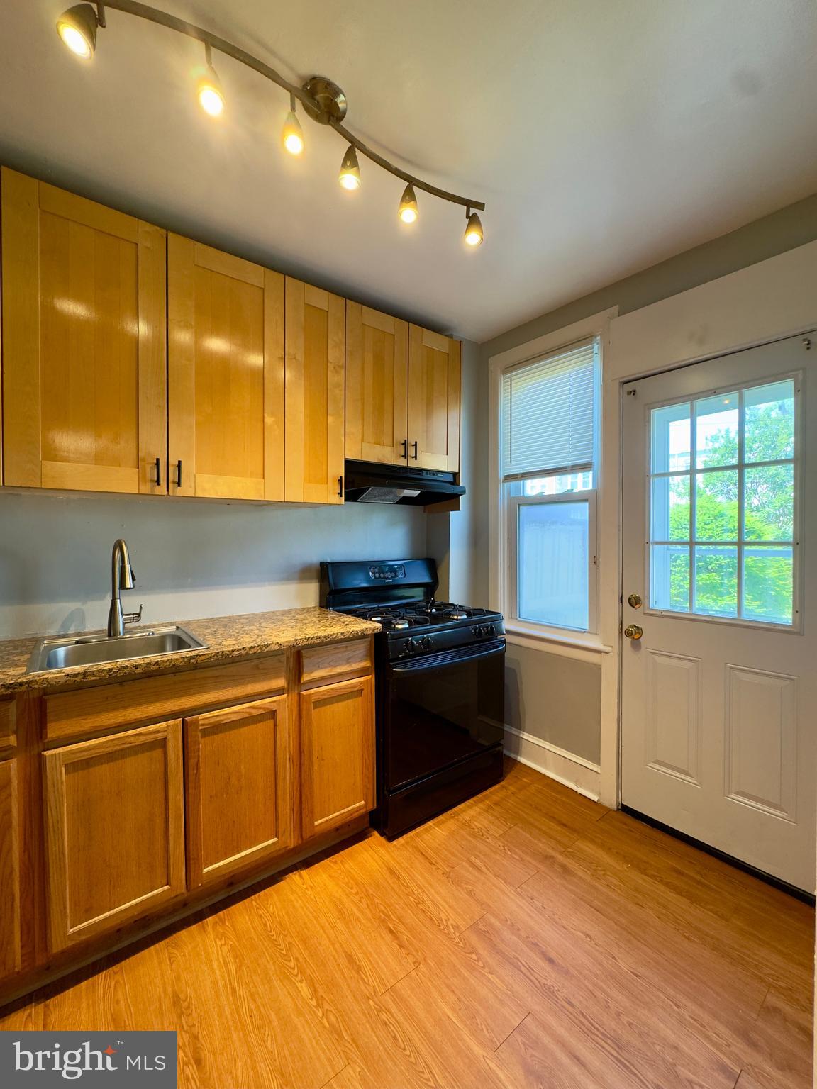 3616 Yolando Road Baltimore, MD 21218 - Photo 7 of 21