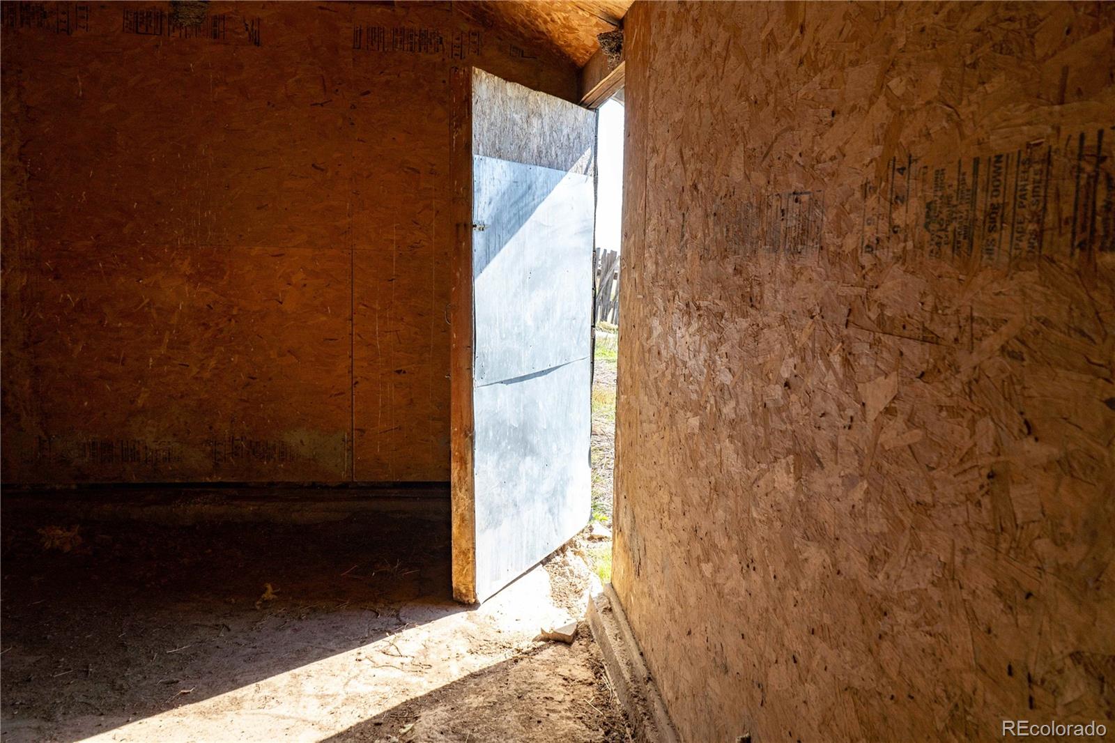 17150 County Rd PP Wray, CO 80758 - Photo 14 of 48 a view of balcony