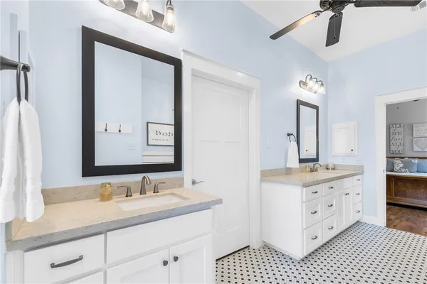 $875,000 | 1694 Henry Prairie Road, Franklin, TX 77856