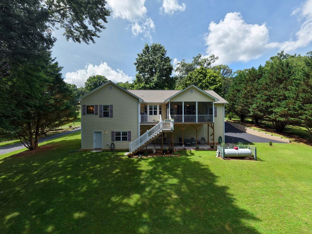 273 Coosa Valley Road Blairsville, GA 30512 - Photo 7 of 76