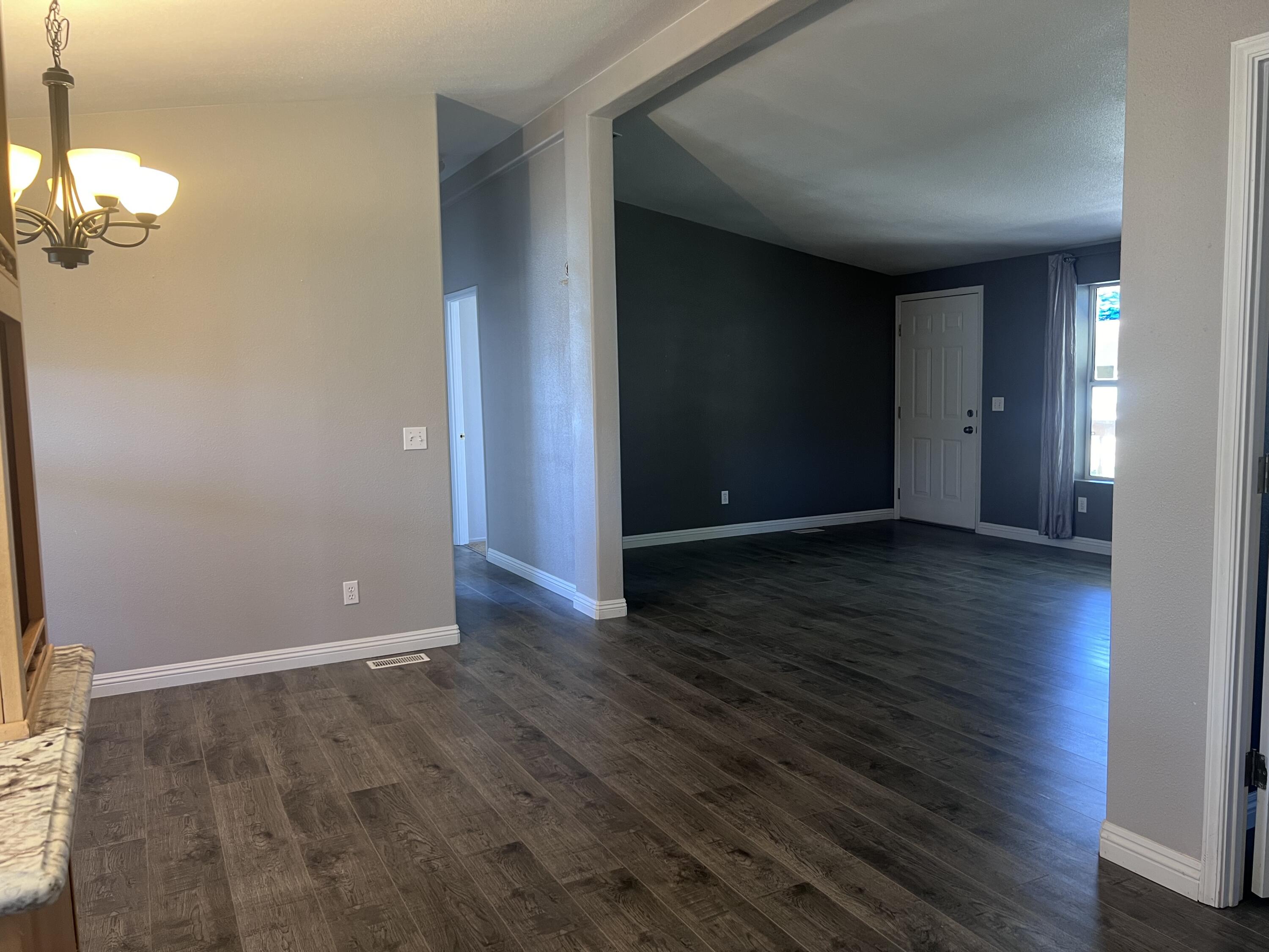 21276 White Pine Drive, Unit SPC 50 Tehachapi, CA 93561 - Photo 8 of 32 IMG_4137