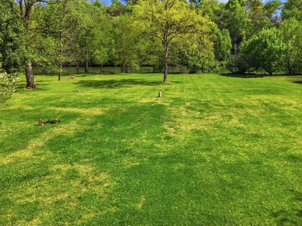 $999,000 | 212 Westwood Drive, McMinnville, TN 37110