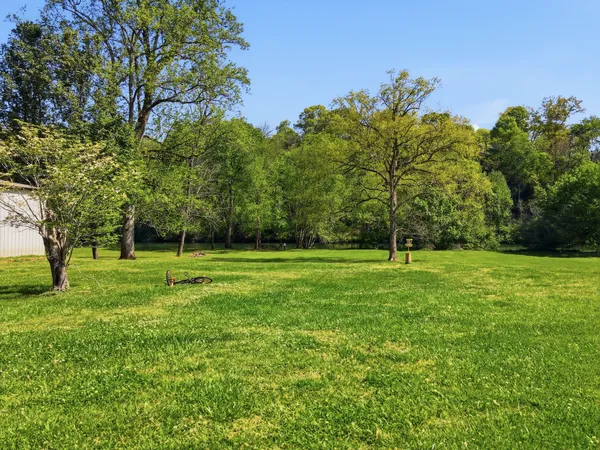 $999,000 | 212 Westwood Drive, McMinnville, TN 37110