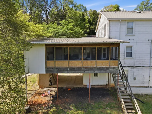 $999,000 | 212 Westwood Drive, McMinnville, TN 37110