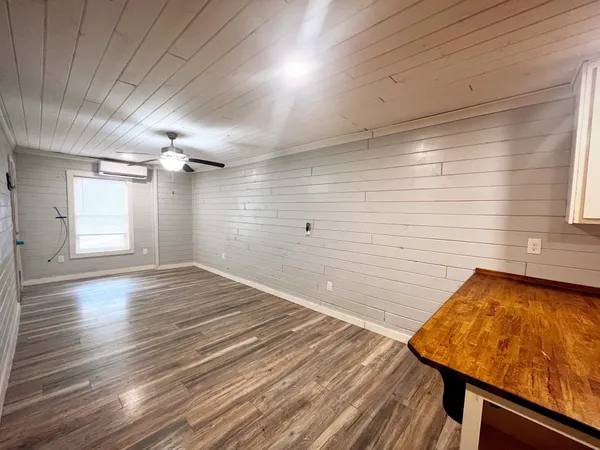 $999,000 | 212 Westwood Drive, McMinnville, TN 37110