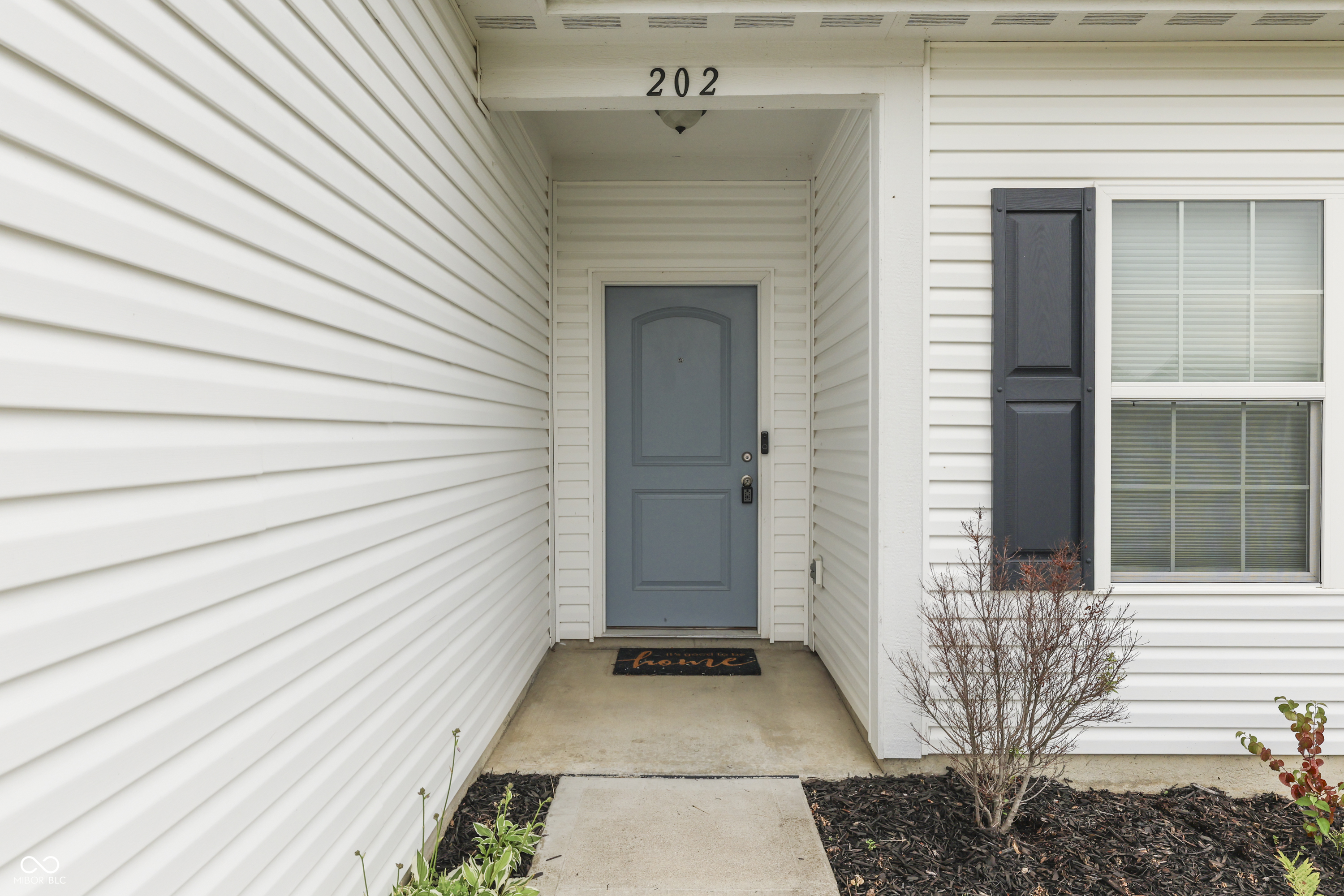 202 Longleaf Lane Greenfield, IN 46140 - Photo 4 of 39