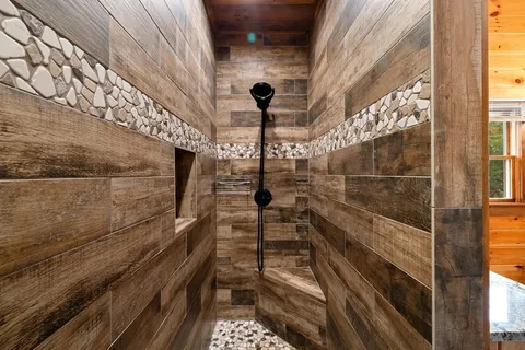 a view of a walk in closet