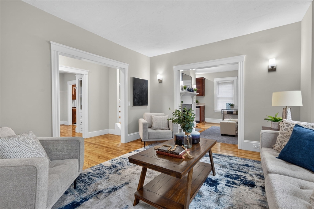 8 Darling Street Worcester, MA 01605 - Photo 12 of 40 Gallery Image 12