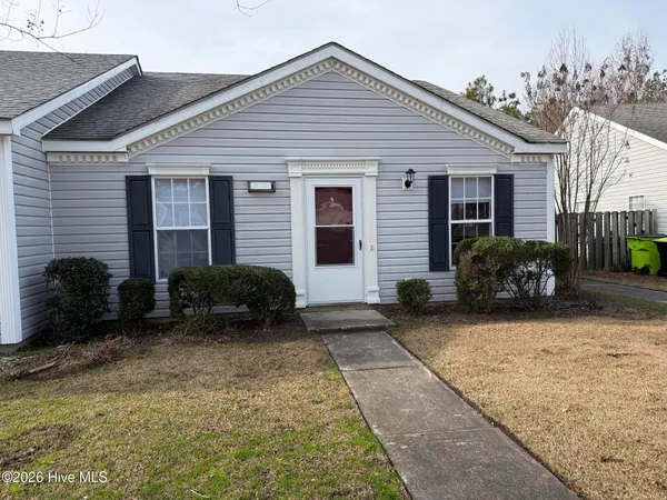 $1,400 | 127 Nathan Tisdale Lane, New Bern, NC 28562