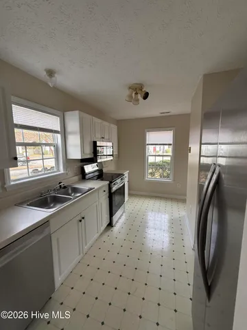 $1,600 | 127 Nathan Tisdale Lane, New Bern, NC 28562