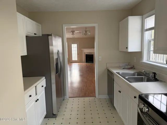 $1,600 | 127 Nathan Tisdale Lane, New Bern, NC 28562