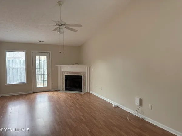 $1,400 | 127 Nathan Tisdale Lane, New Bern, NC 28562