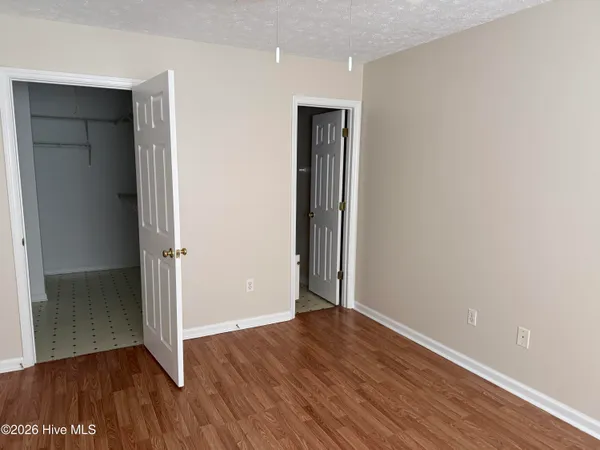 $1,400 | 127 Nathan Tisdale Lane, New Bern, NC 28562