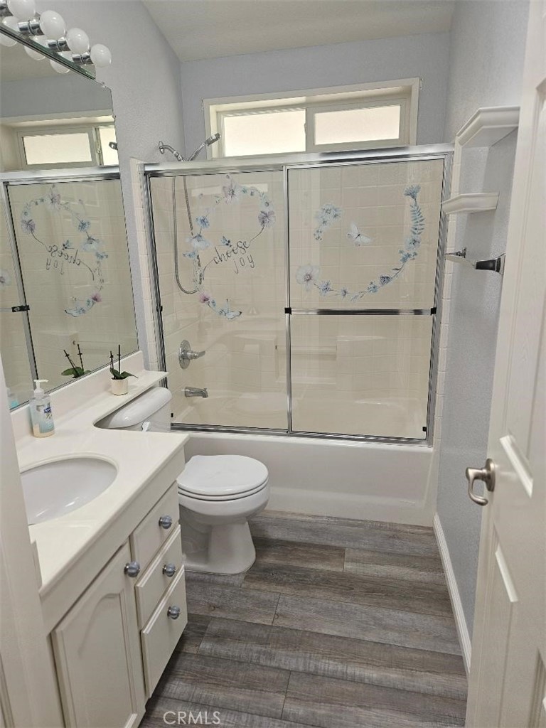 14851 Jeffrey Road Irvine, CA 92618 - Photo 8 of 24 Guest Bathroom