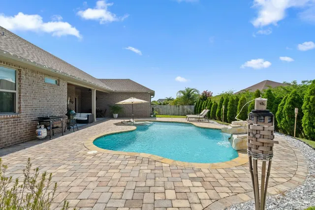 $760,000 | 3552 Pelican Bay Circle, Gulf Breeze, FL 32563