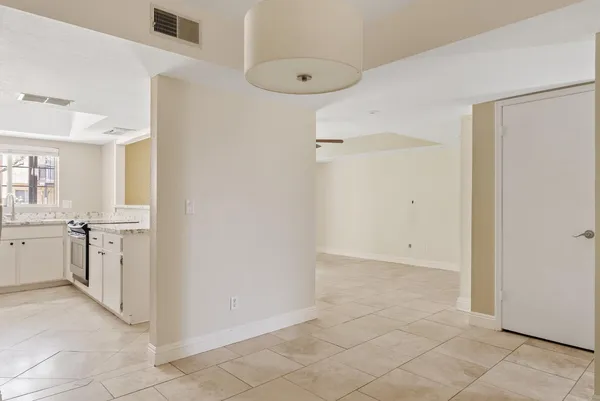 $2,100 | 2232 West Lindner Avenue, Unit 15, Mesa, AZ 85202