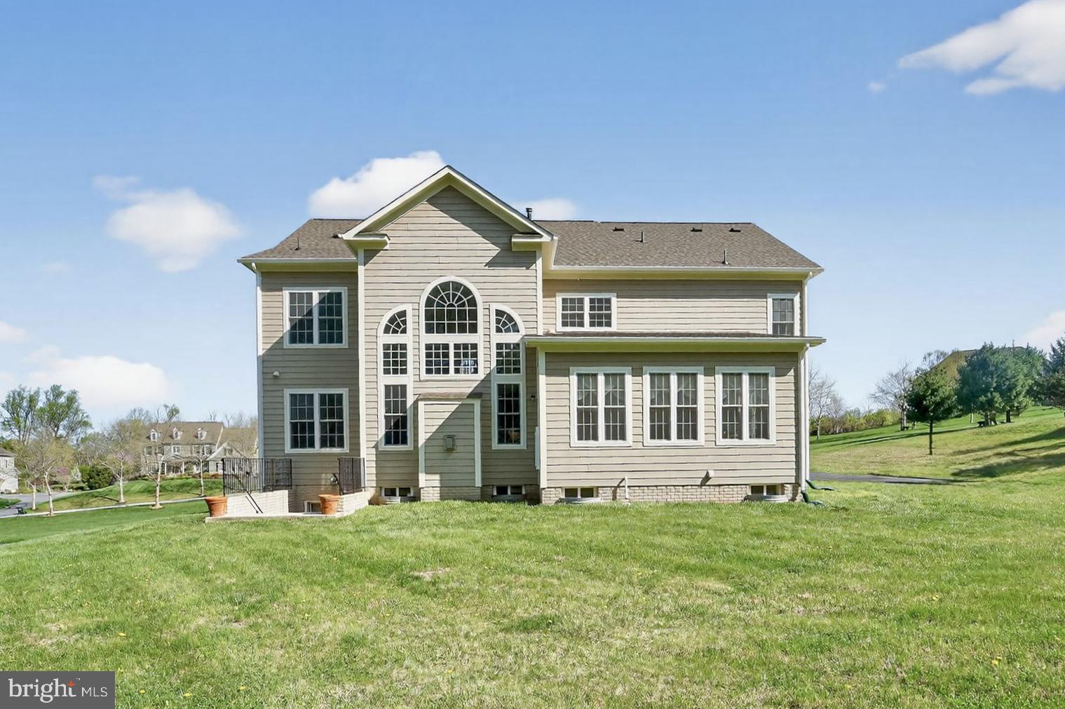 12039 Open Run Road Ellicott City, MD 21042 - Photo 4 of 67 Charming home with scenic views.