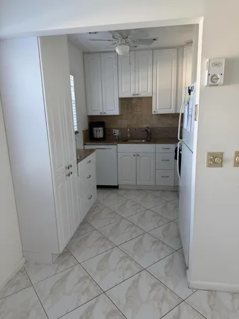 $1,800 | 332 Mansfield H, Boca Raton, FL 33434