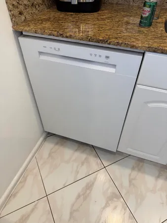 $1,800 | 332 Mansfield H, Boca Raton, FL 33434