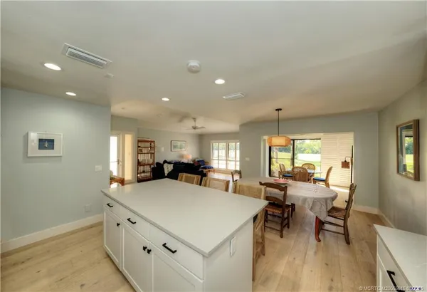 $299,900 | 5651 Southeast Foxcross Place, Unit 5651, Stuart, FL 34997