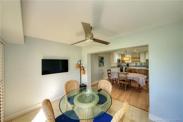 $299,900 | 5651 Southeast Foxcross Place, Unit 5651, Stuart, FL 34997