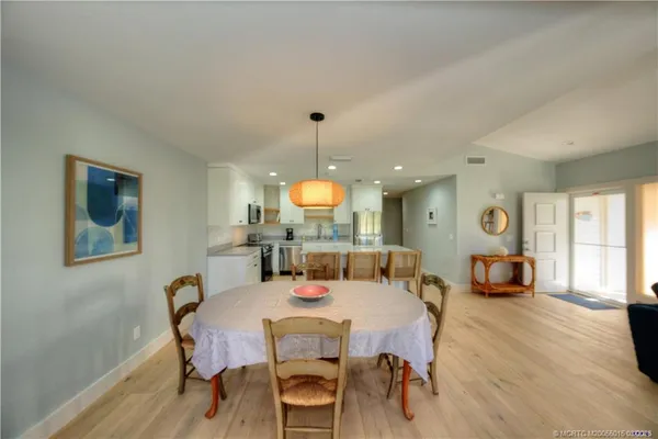 $299,900 | 5651 Southeast Foxcross Place, Unit 5651, Stuart, FL 34997