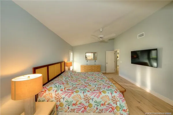$299,900 | 5651 Southeast Foxcross Place, Unit 5651, Stuart, FL 34997