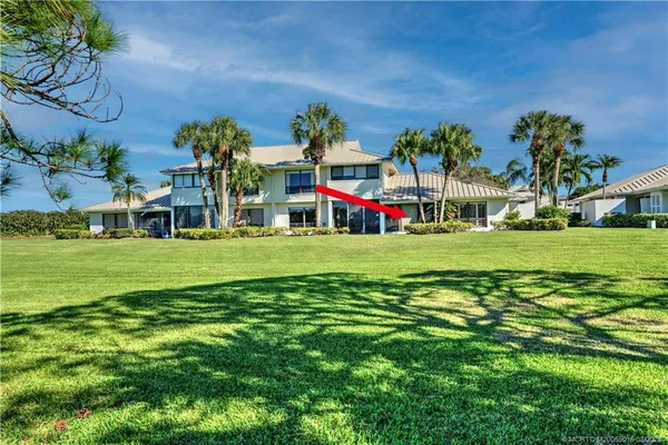 $299,900 | 5651 Southeast Foxcross Place, Unit 5651, Stuart, FL 34997