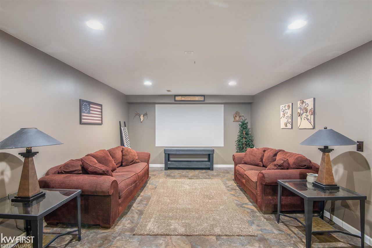 11200 East Stanley Road Davison, MI 48423 - Photo 22 of 41 50062215-21.JPG