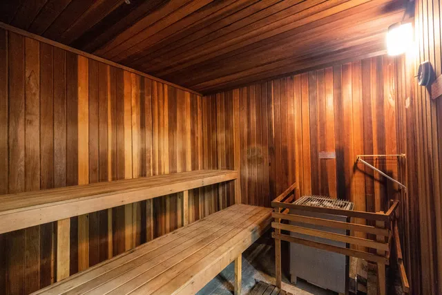 $199,900 | 234 North Broadway, Unit 608, Milwaukee, WI 53202