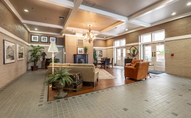 $199,900 | 234 North Broadway, Unit 608, Milwaukee, WI 53202