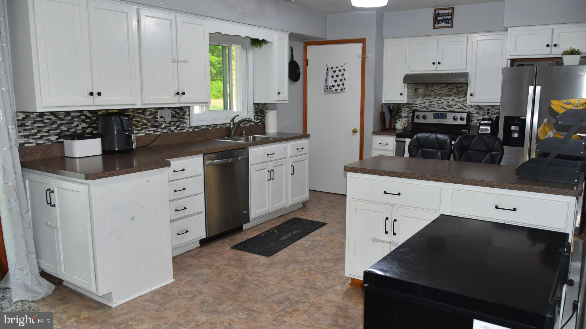 8610 Croom Road Upper Marlboro, MD 20772 - Photo 7 of 10