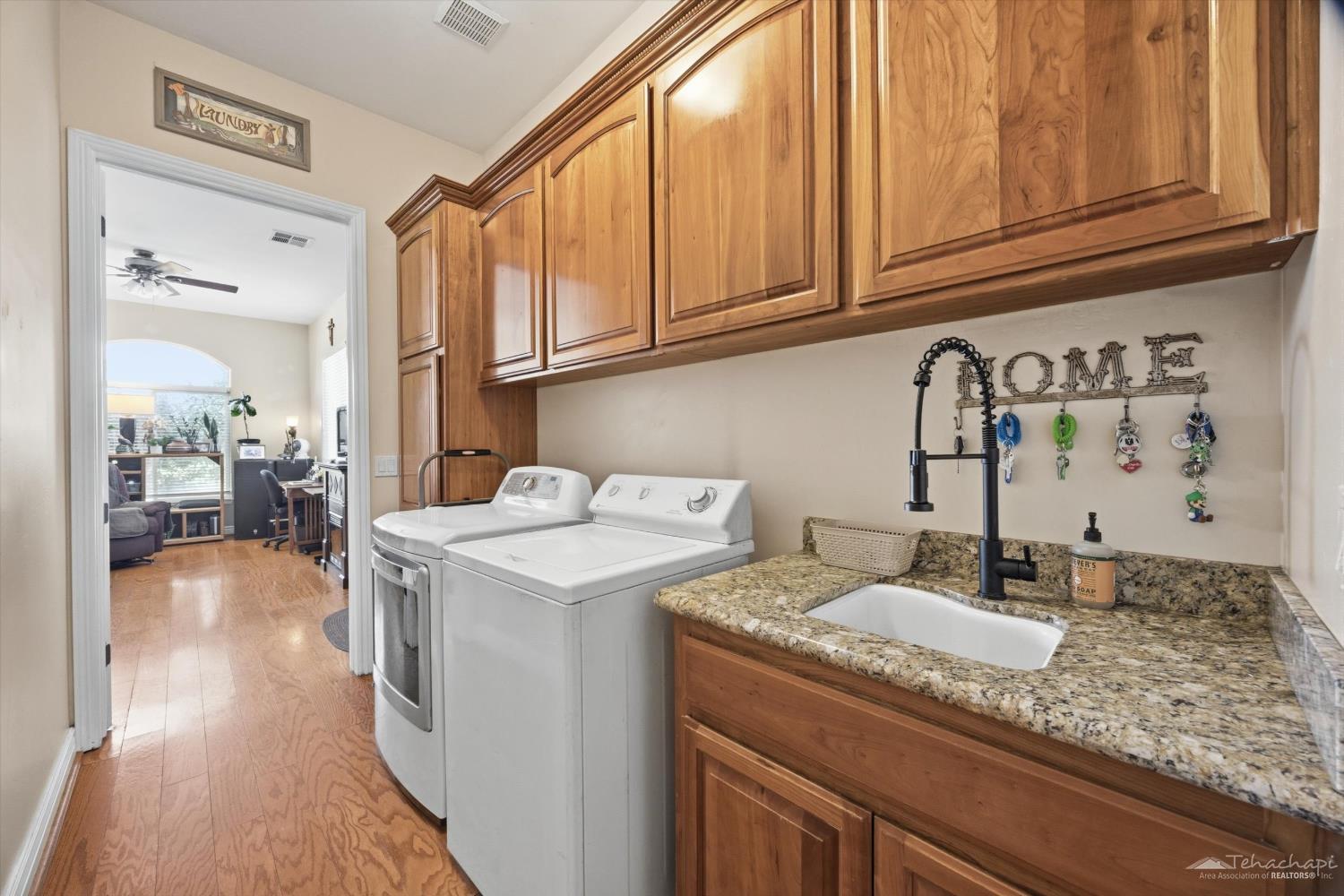 20475 Pinon Canyon Road Tehachapi, CA 93561 - Photo 48 of 55 Gallery Image 48