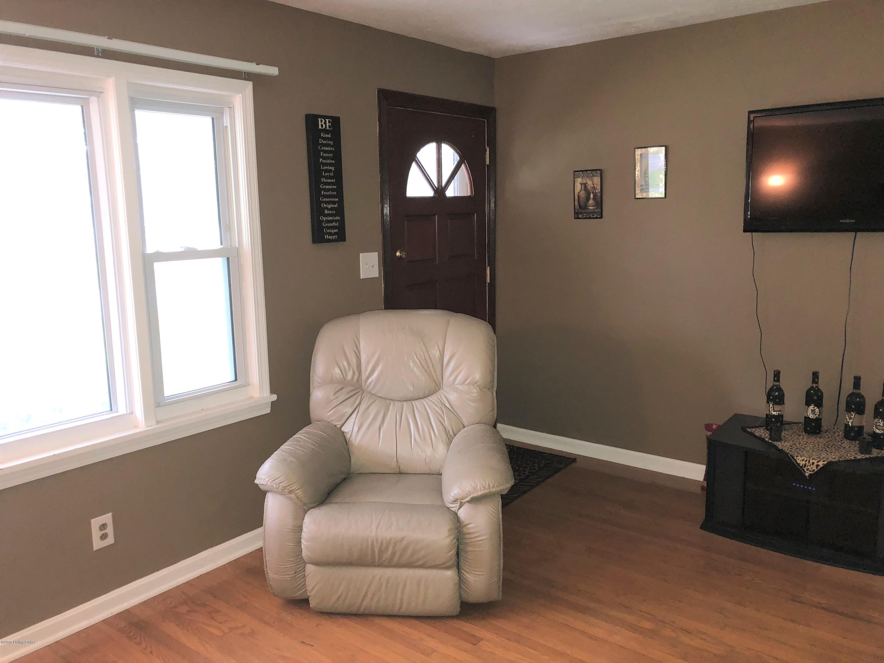 3607 Tarragon Road Louisville, KY 40219 - Photo 4 of 37 tarragon4