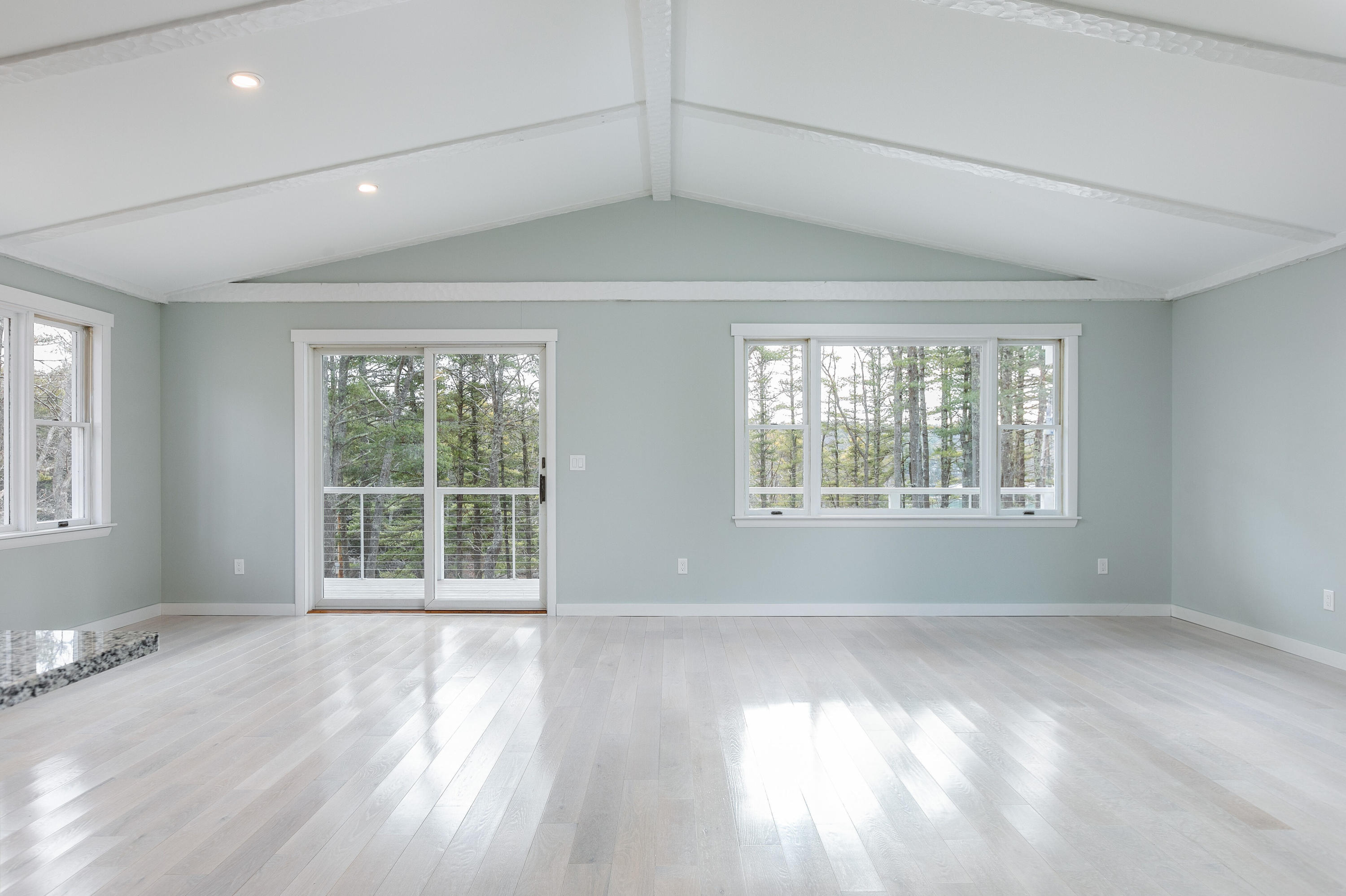 39 Bull Rock Road Brunswick, ME 04011 - Photo 5 of 52 Living Room