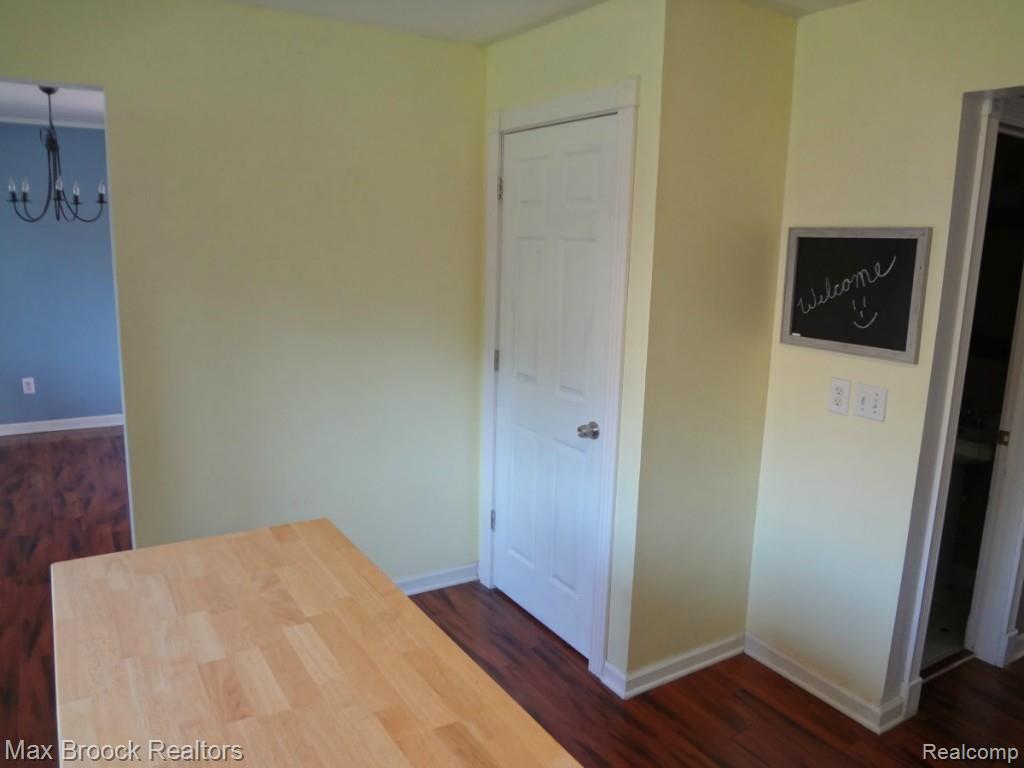5276 Timber Ridge Trail Clarkston, MI 48346 - Photo 9 of 21 DSC04991.jpg