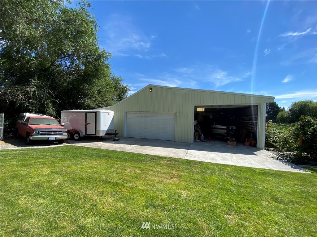 4616 West Wernett Road Pasco, WA 99301 - Photo 20 of 40 Gallery Image 20