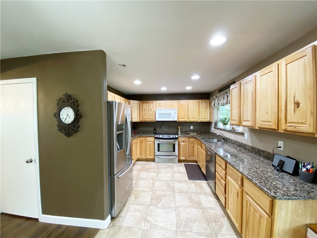 4616 West Wernett Road Pasco, WA 99301 - Photo 27 of 40 Gallery Image 27