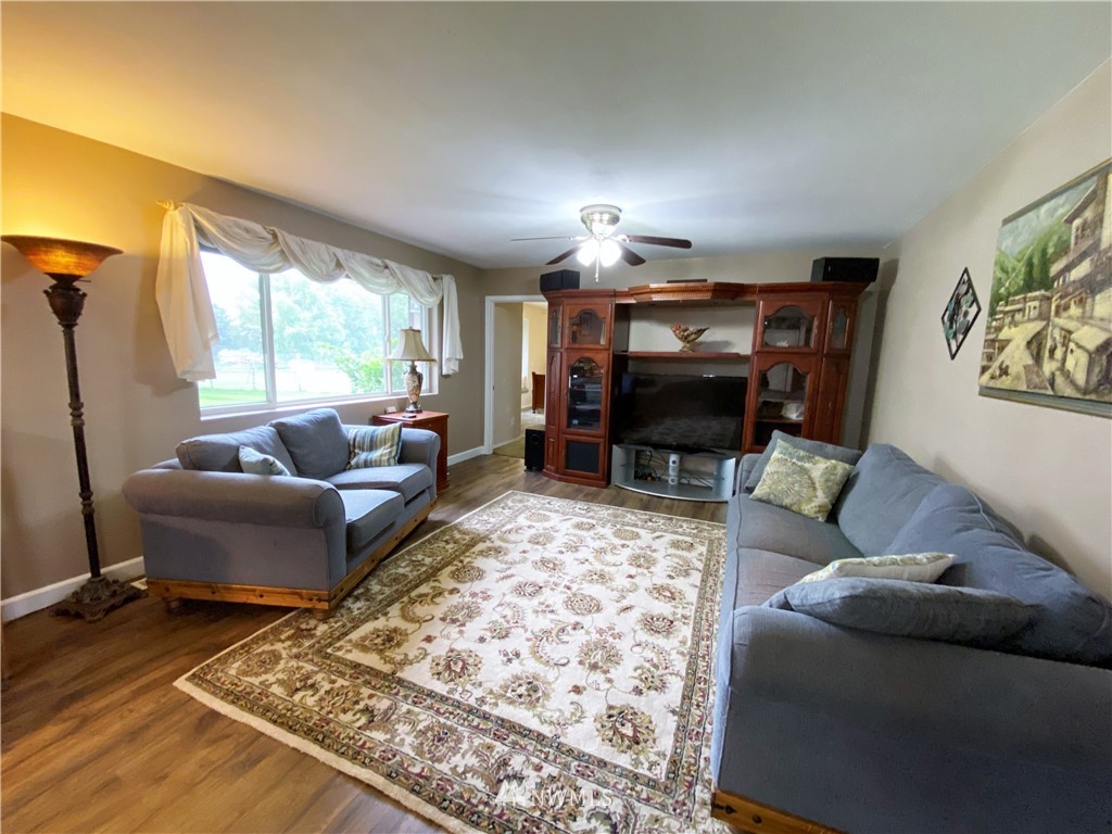 4616 West Wernett Road Pasco, WA 99301 - Photo 32 of 40 Gallery Image 32