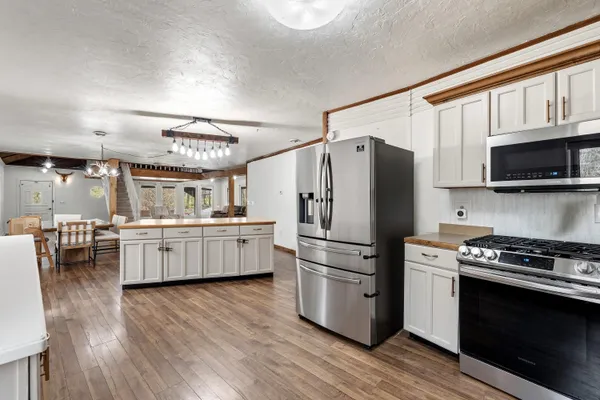 $599,900 | W914 County Rd CI, Palmyra, WI 53156