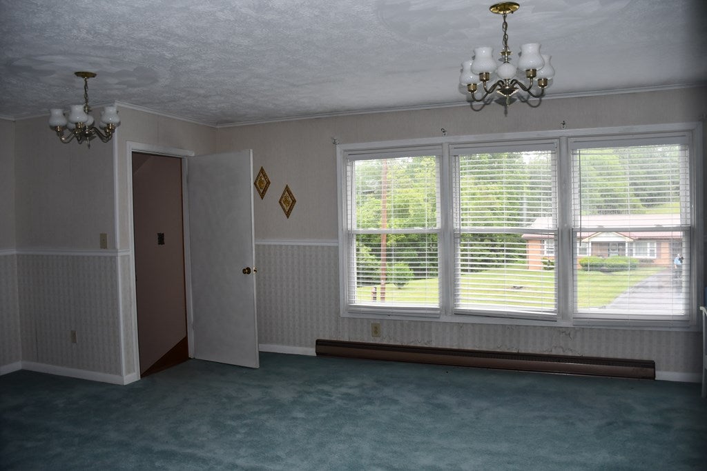 3253 Kents Ridge Road Honaker, VA 24260 - Photo 25 of 35 Gallery Image 25