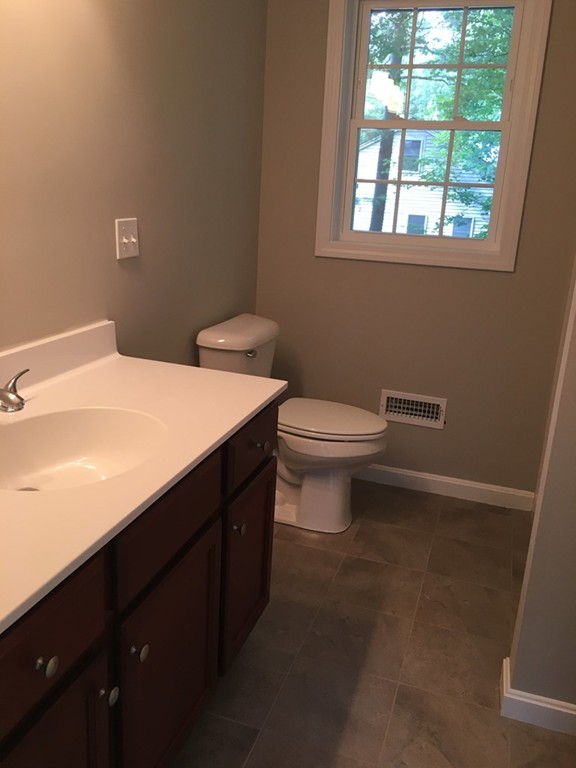 37 Overlook Road Holbrook, MA 02343 - Photo 11 of 11