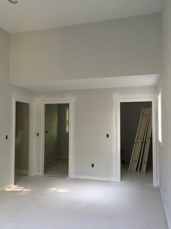 37 Overlook Road Holbrook, MA 02343 - Photo 3 of 11