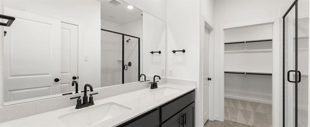 1222 Watercrest Street Forney, TX 75126 - Photo 20 of 29 Primary Bathroom featuring the Minimalist Collection