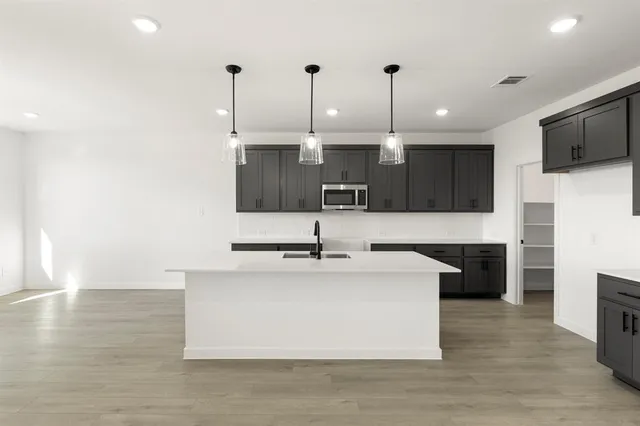 $425,000 | 1222 Watercrest Street, Forney, TX 75126