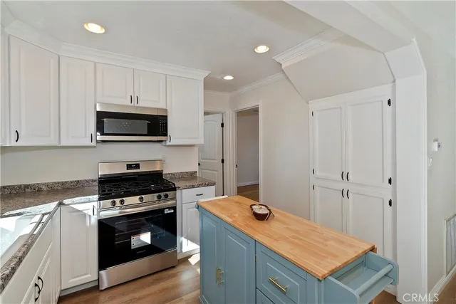 $439,000 | 26650 Blackfoot Trail, Rimforest, CA 92378